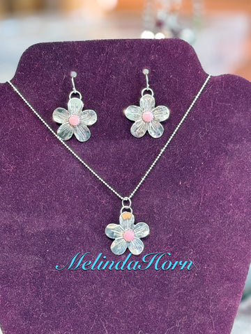 MC Forget Me Not flower Pink conch