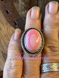 R42,size 9 pink conch ring