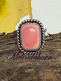 R17, Size 8,pink conch ring