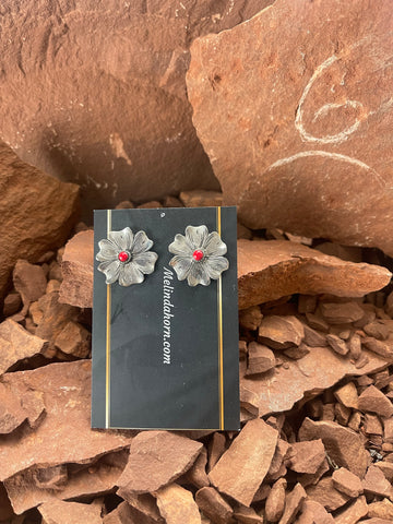 3/4” Sterling Silver Western Flower stud earrings
